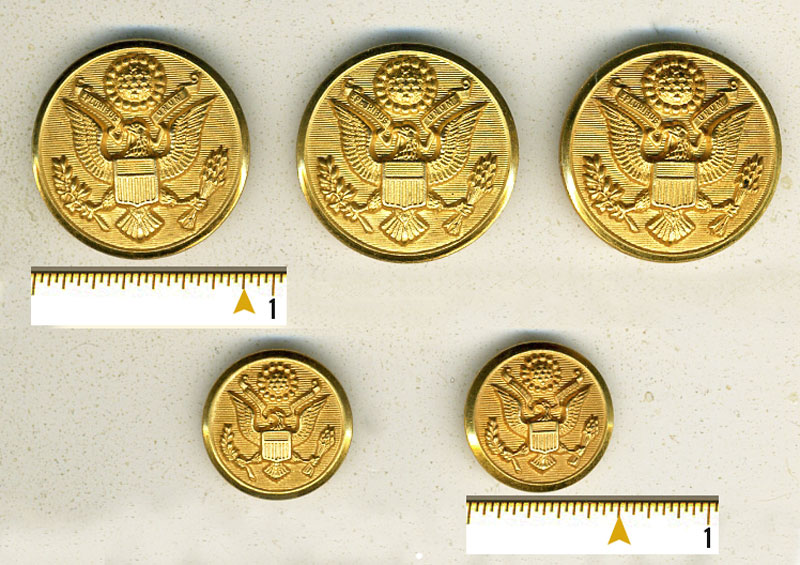 WWII US Great Seal overcoat buttons Waterbury 1 1/8in 8mm 45L Lot of two B4135