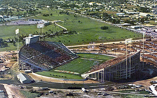 Tampa-stadium-first-game-te.jpg