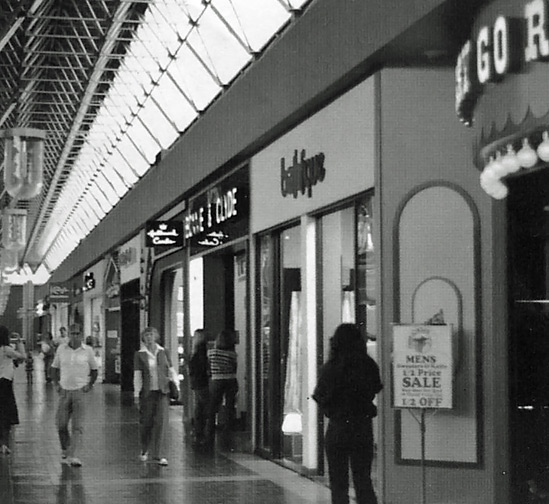 Payless on sale countryside mall